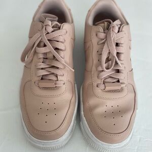 Nike Pink Sneakers